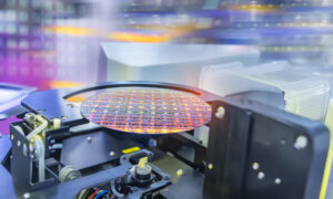 Advanced Semiconductor Packaging