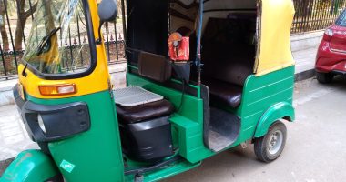Indian_Tuk-tuk.jpg